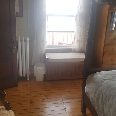 The Thorndyke Hotel Grand Bank Екстериор снимка