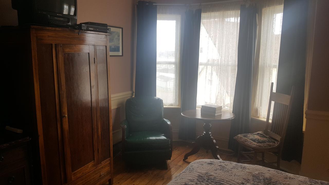 The Thorndyke Hotel Grand Bank Екстериор снимка