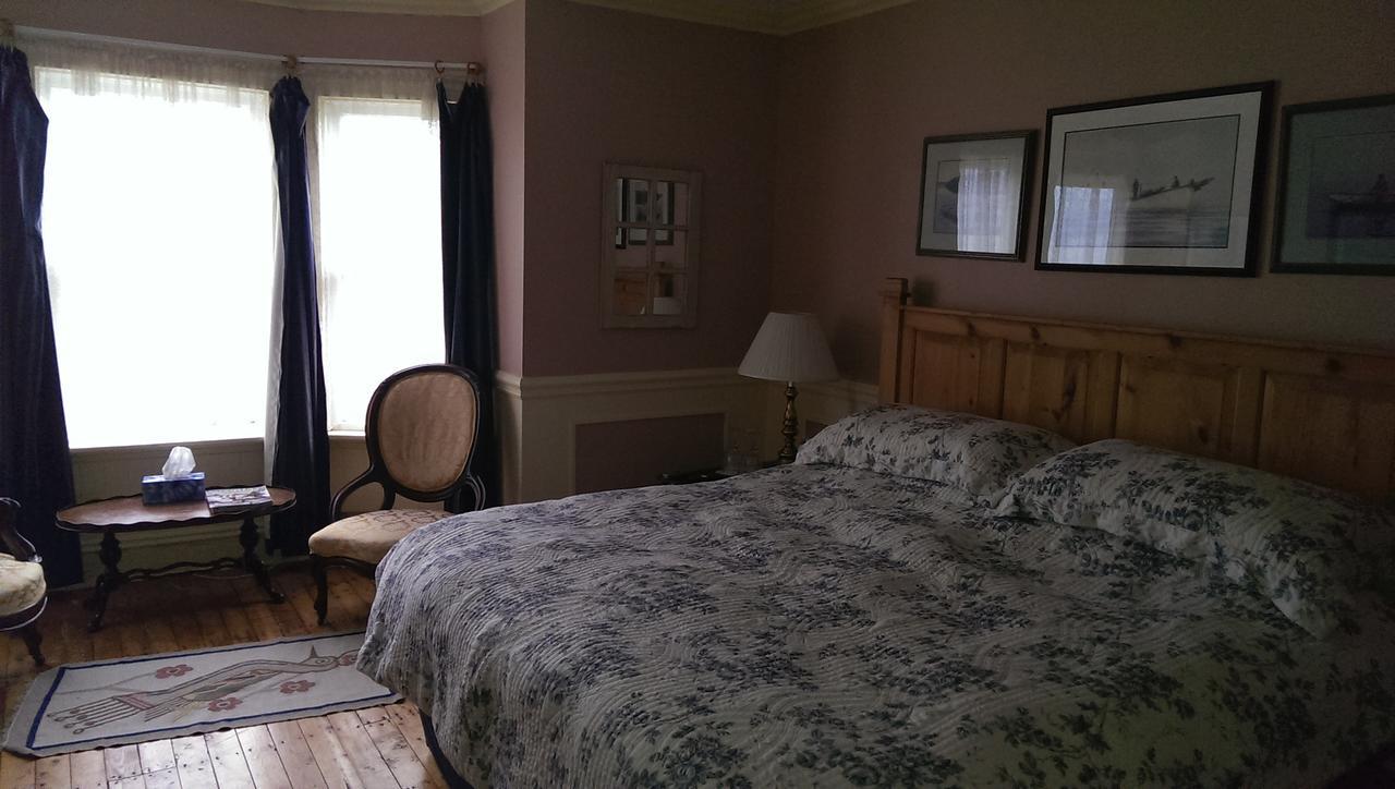 The Thorndyke Hotel Grand Bank Екстериор снимка