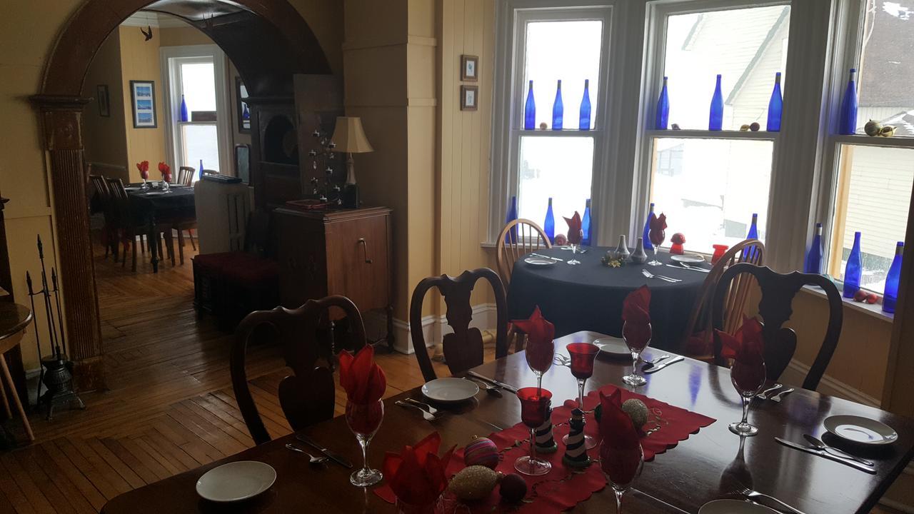 The Thorndyke Hotel Grand Bank Екстериор снимка